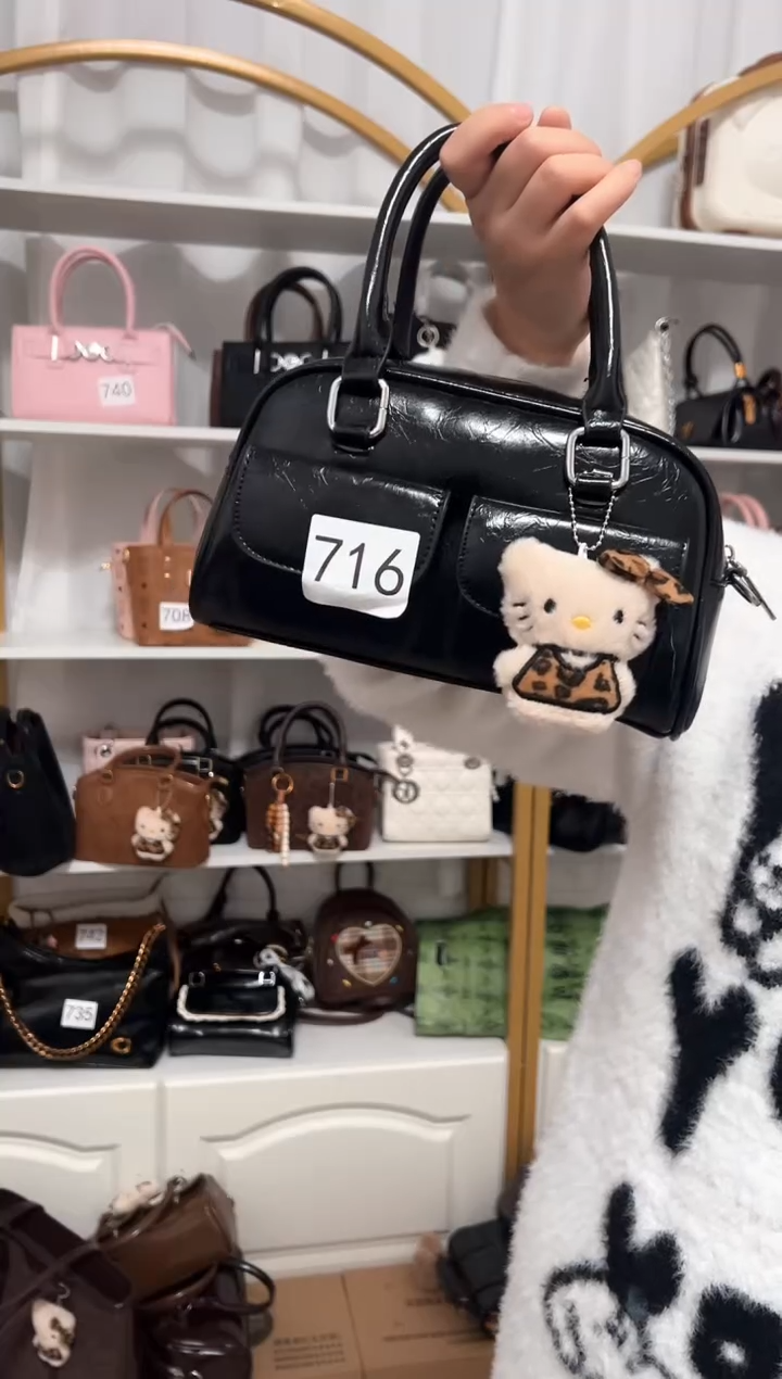 PU（送挂件）  716