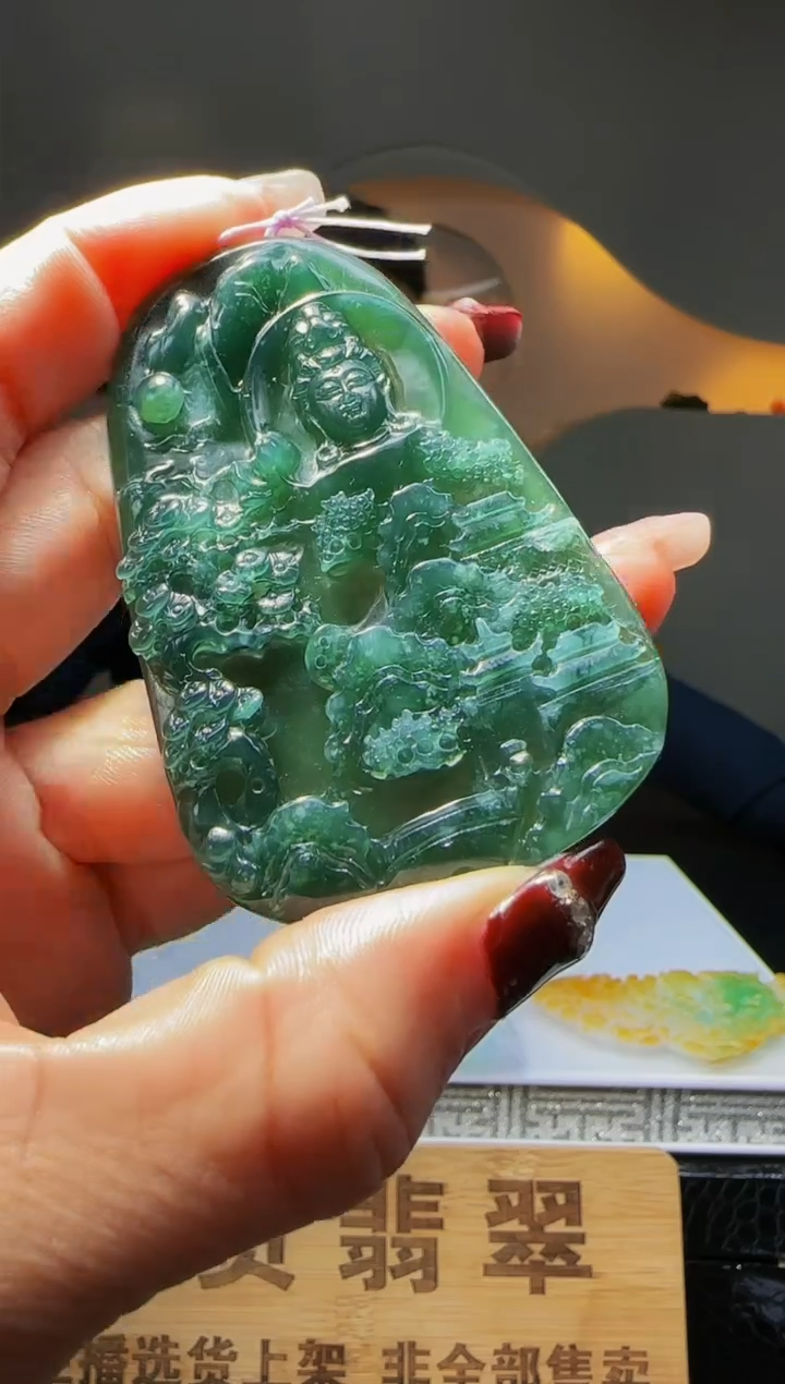 【闪购商品】定制翡翠未镶嵌Q03771翡翠毛货