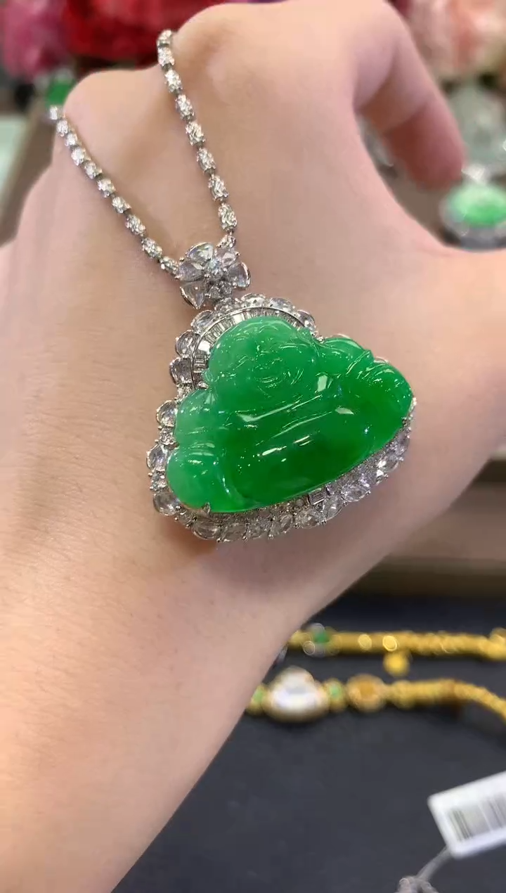 吊坠(不含链)18K金镶嵌翡翠秋日珠宝W888