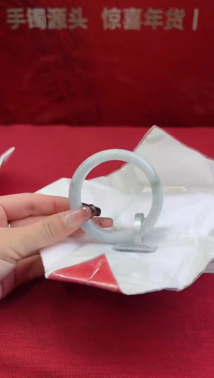 【闪购商品】翡翠手镯未镶嵌22翡翠手镯