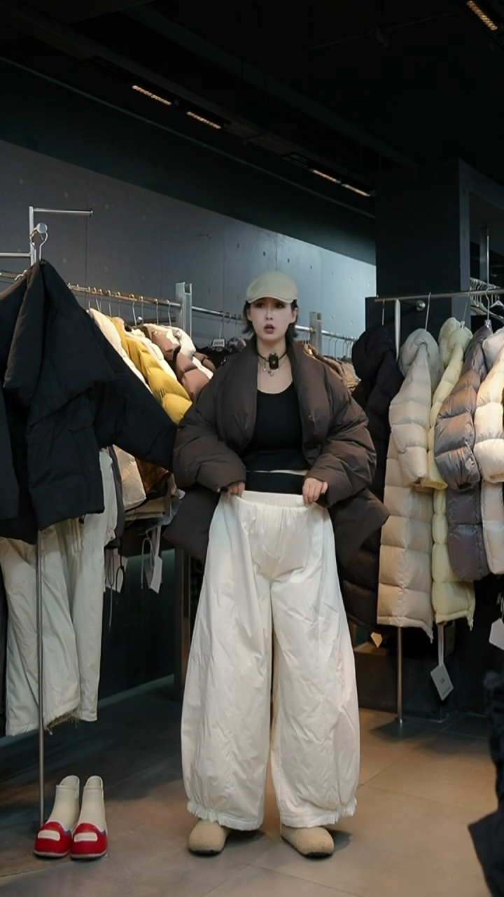 杏色裤子杏色裤子