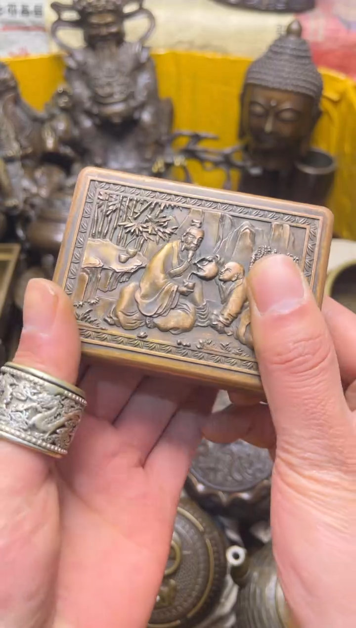 精美铜器，点击下单