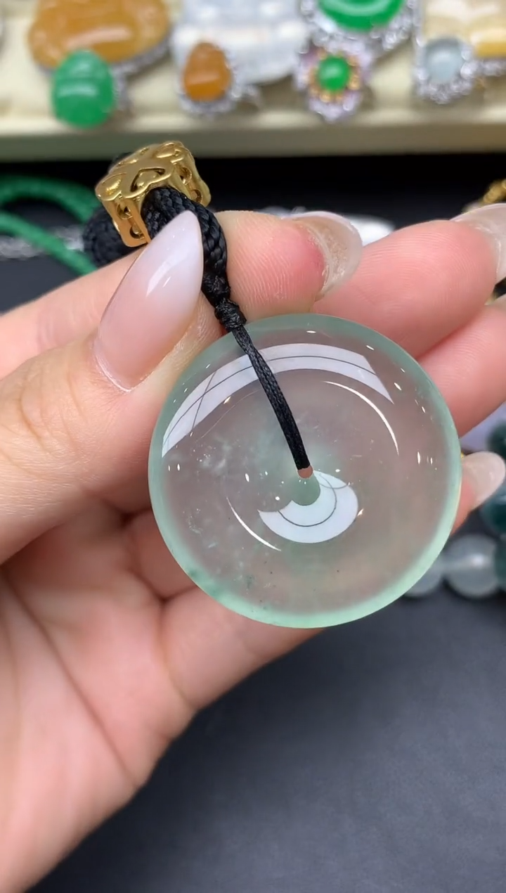 翡翠未镶嵌颈饰335-雪姐翡翠天天见