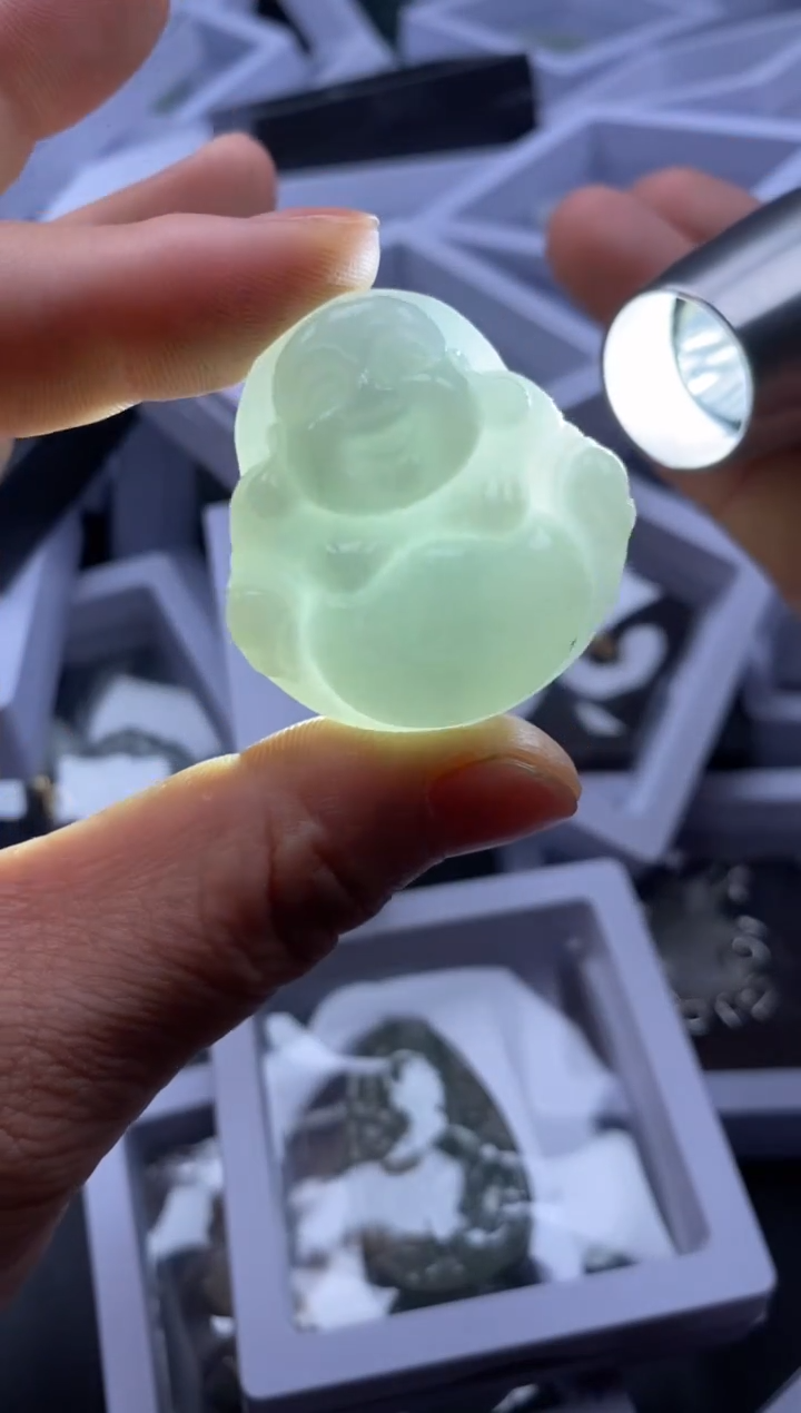 【闪购商品】翡翠吊坠(不含链)未镶嵌39568