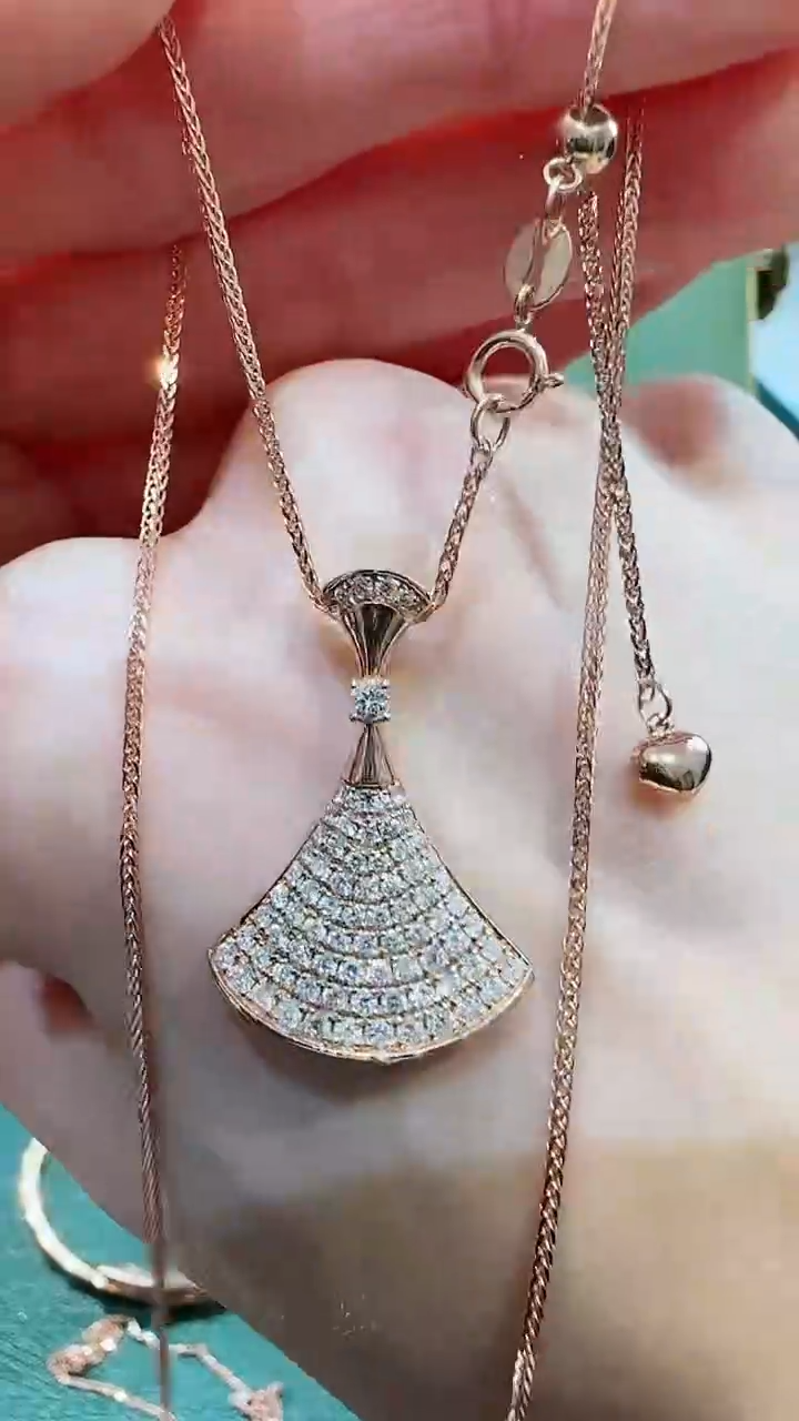 【闪购商品】钻石套链18K金镶嵌18K金钻石裙子套链