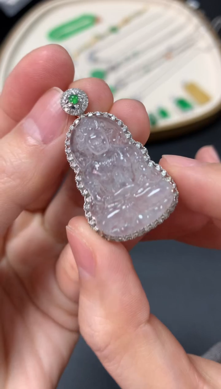 【闪购商品】翡翠吊坠(不含链)18K金镶嵌6800