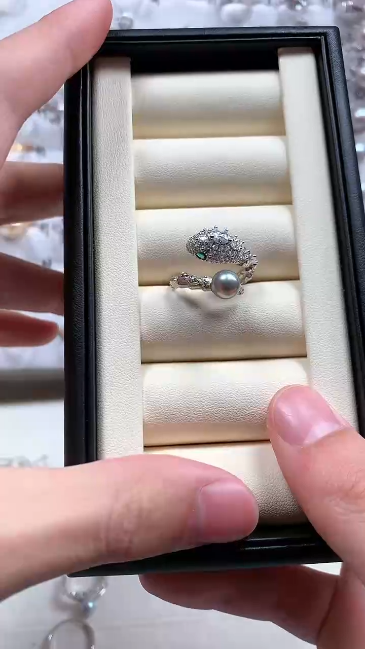 【闪购商品】海水珍珠戒指银S925镶嵌灵蛇真多麻珍珠戒指