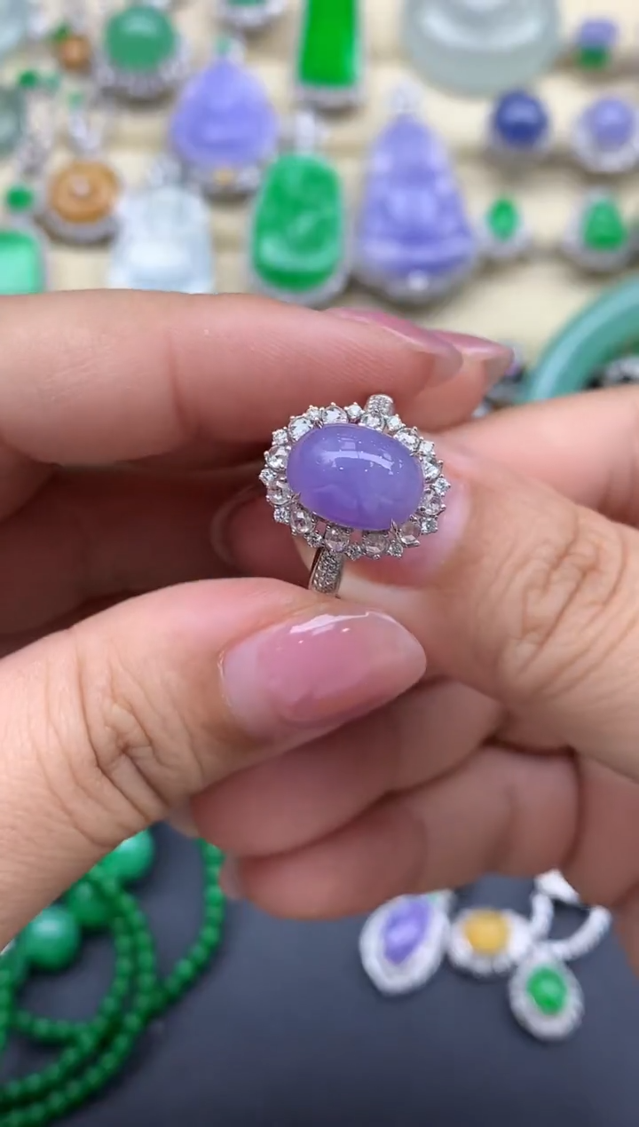 翡翠戒指18K金镶嵌558-春日珠宝