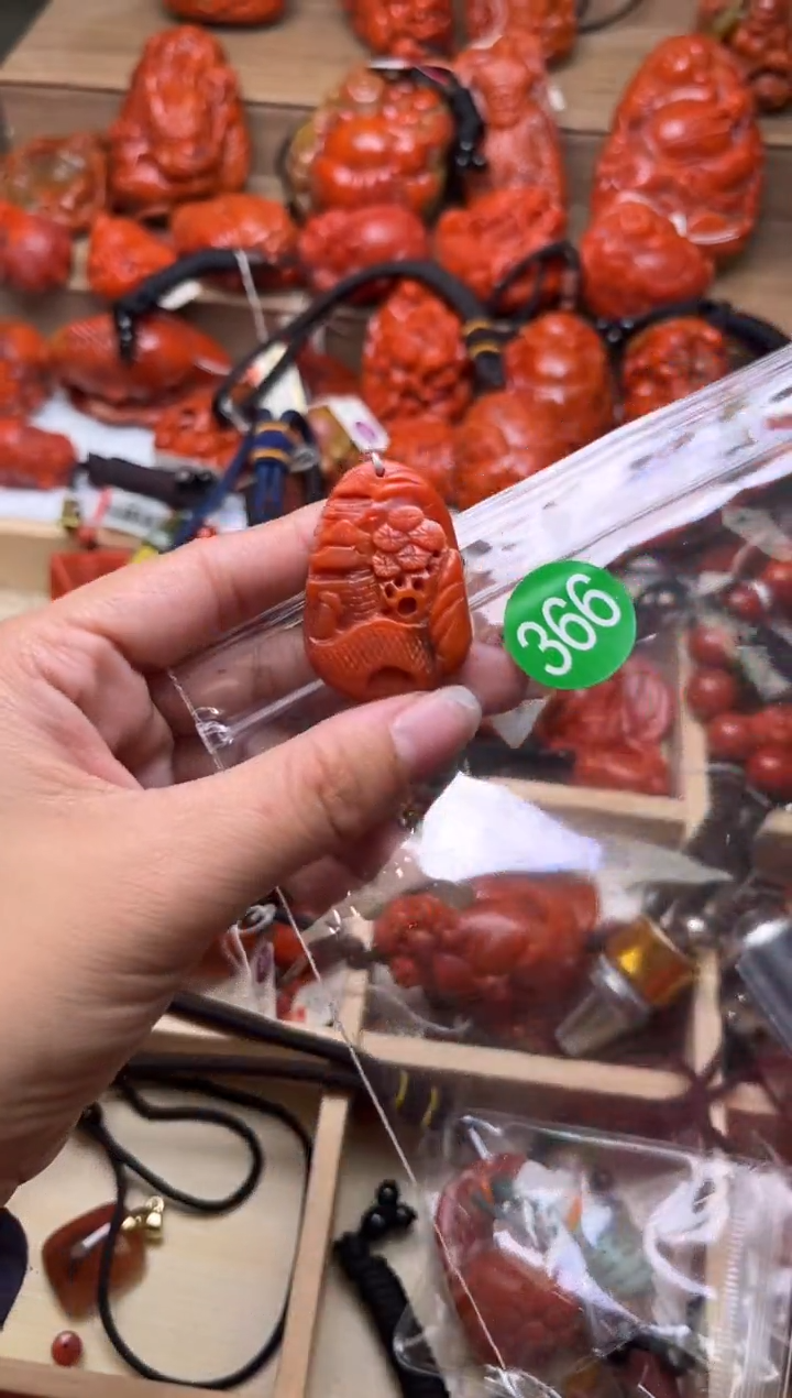 【闪购商品】南红玛瑙珠宝奇石未镶嵌366