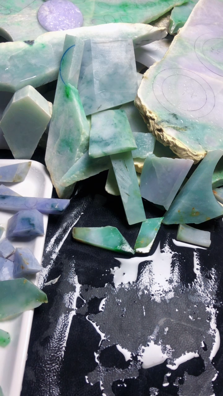 颈饰未镶嵌翡翠向**样新店开业大优惠122