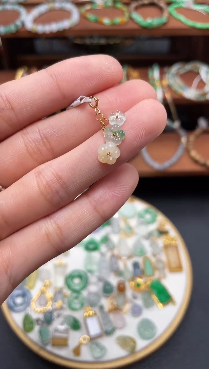 【闪购商品】翡翠吊坠(不含链)18K金镶嵌一个 JK539