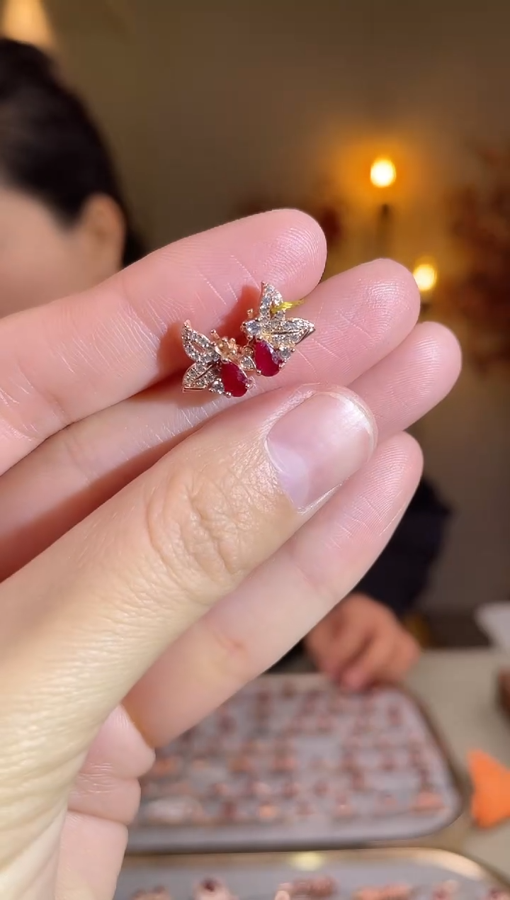 银S925镶嵌耳饰红宝石耳饰