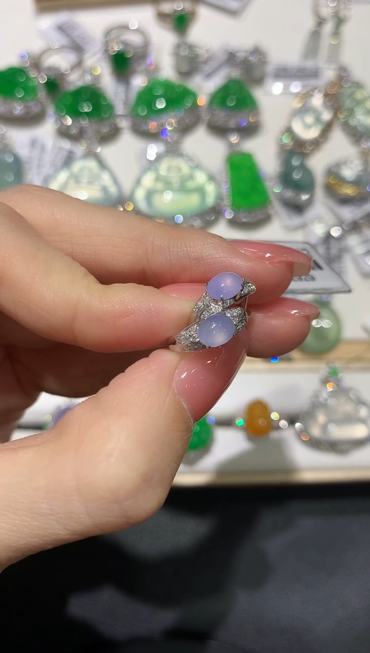 【闪购商品】翡翠吊坠(不含链)18K金镶嵌团购1