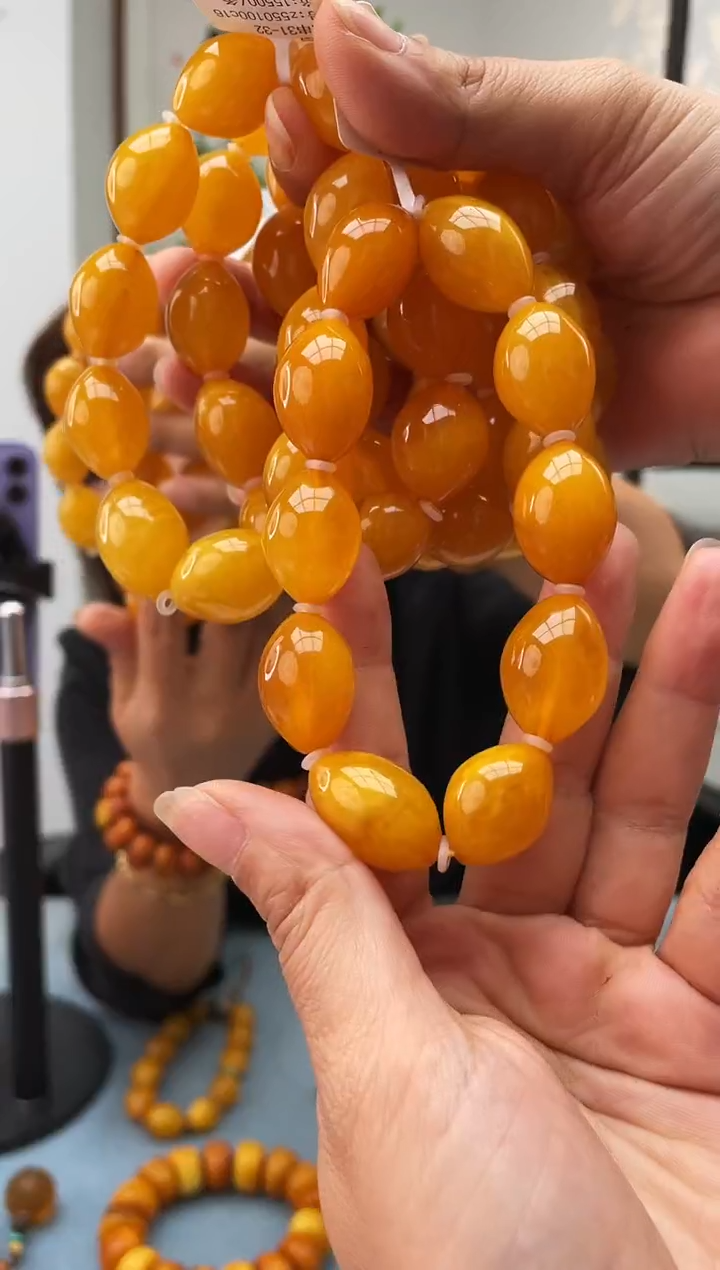 未镶嵌琥珀珠宝奇石031多样性发一