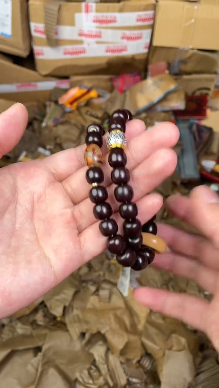 木质非金属捧月文创福利闪购商品