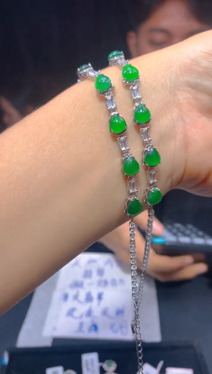 【闪购商品】定制翡翠未镶嵌130多样性发货（发其一）