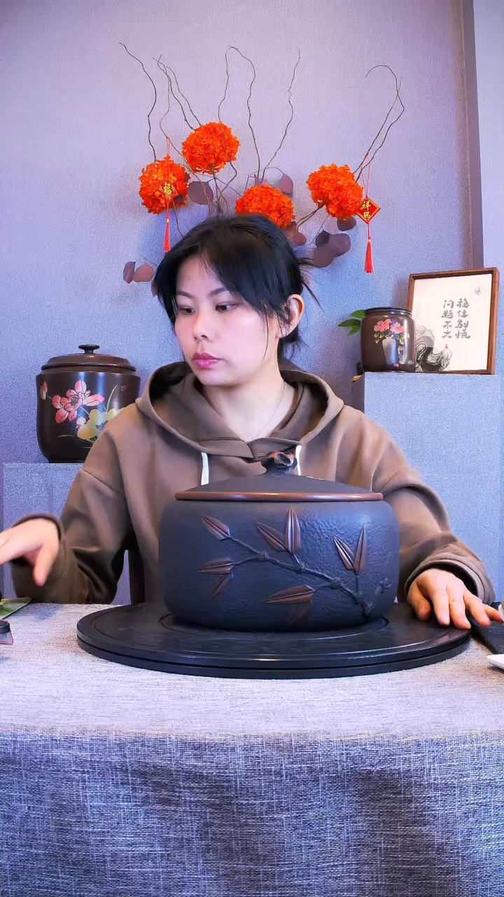 【闪购商品】建水全手工紫陶茶罐259