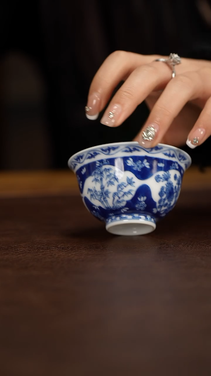 【闪购商品】段式青花梅兰竹菊杯