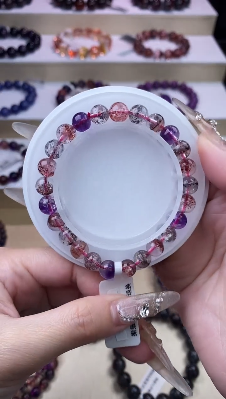 【闪购商品】水晶手链未镶嵌黑加仑超七7m+