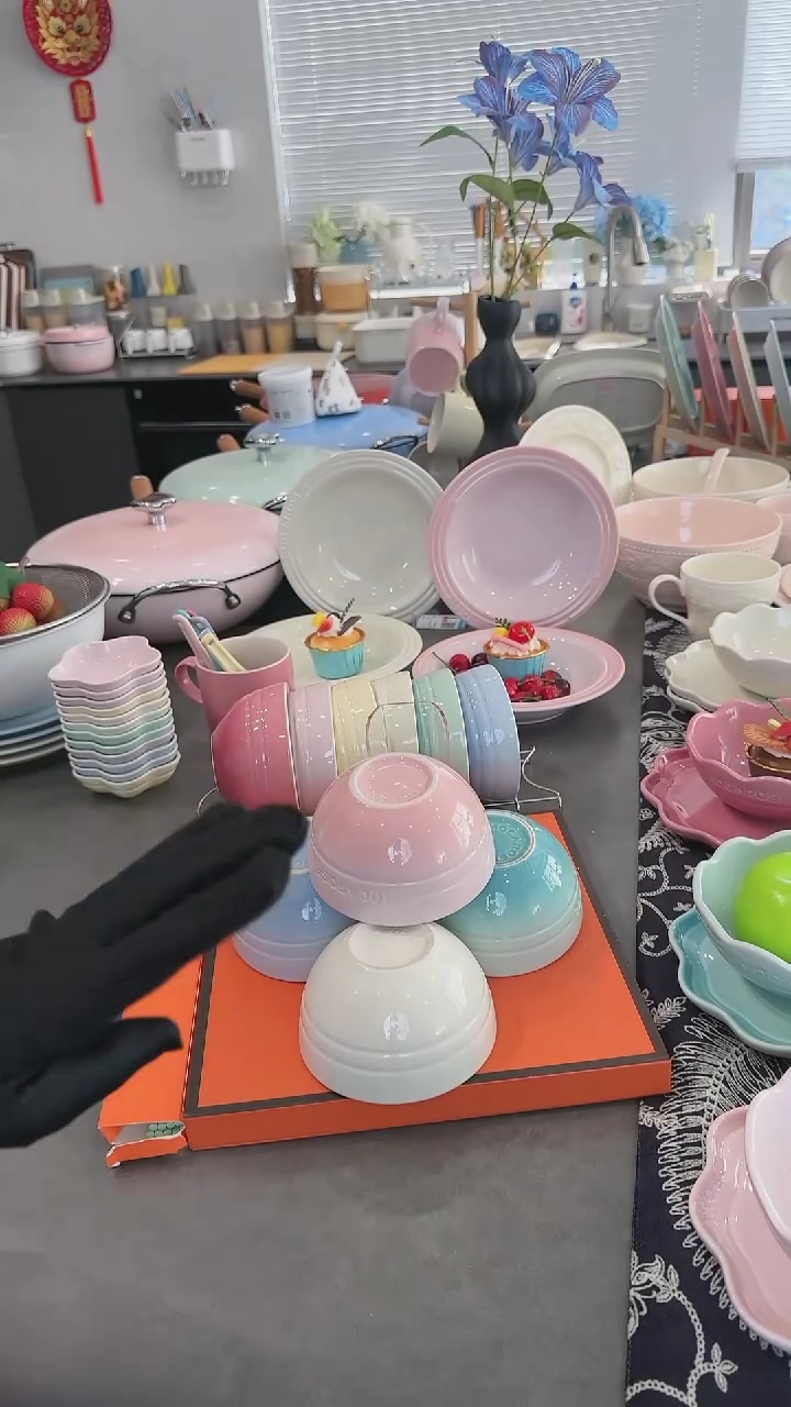 【闪购商品】瓷四色米饭碗