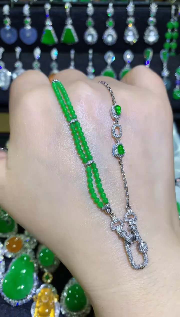 【闪购商品】翡翠颈饰18K金镶嵌高冰满绿阳绿万能链