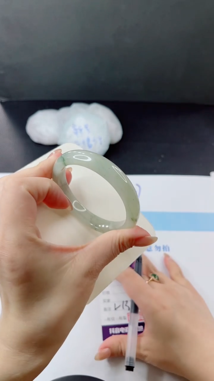 未镶嵌手镯石英质玉多样性发货L138