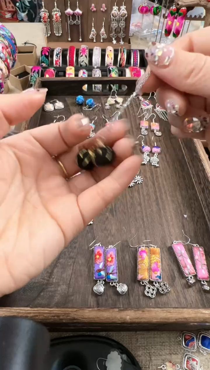 【闪购商品】织绣民族风老绣饰品403