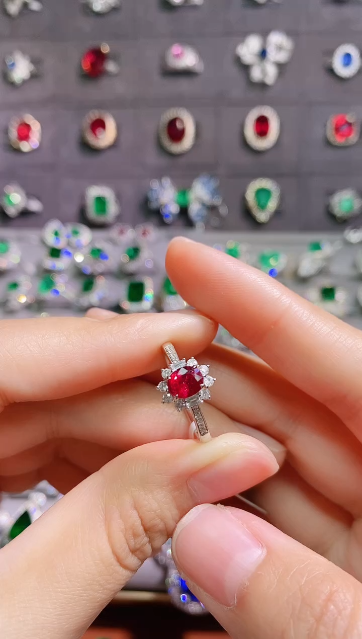 【闪购商品】红宝石18K金戒指18K金镶嵌1