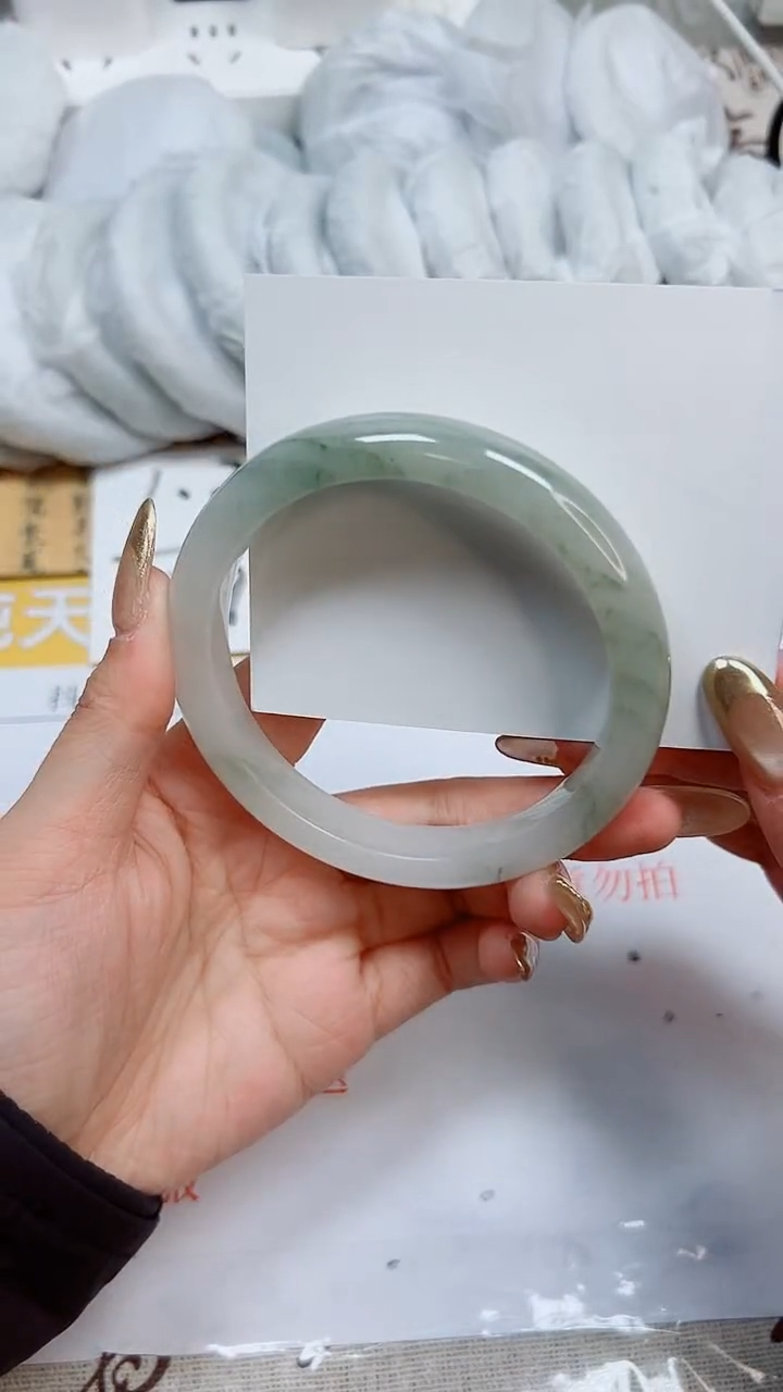 【闪购商品】石英质玉手镯合金K187-65