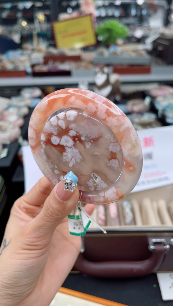 【闪购商品】石英质玉手镯未镶嵌58圈口（赠品镯心）S907831