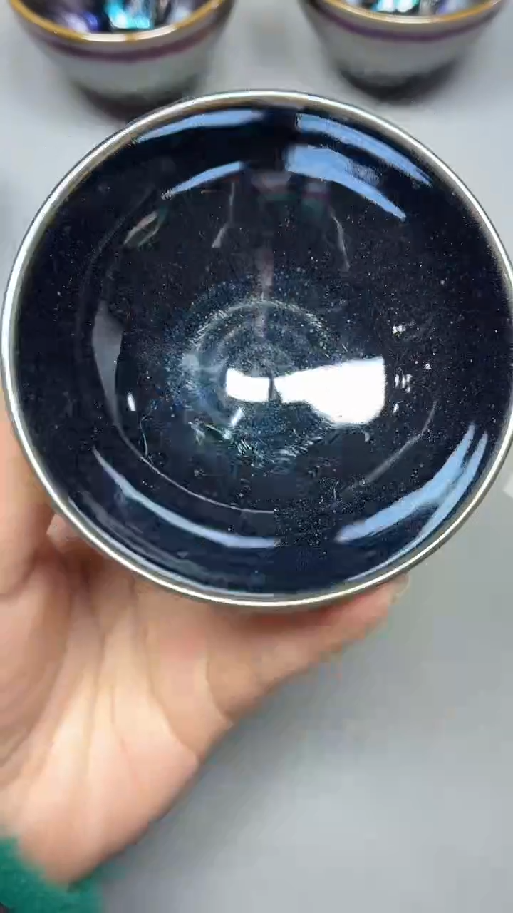 茶盏72小剐蹭      