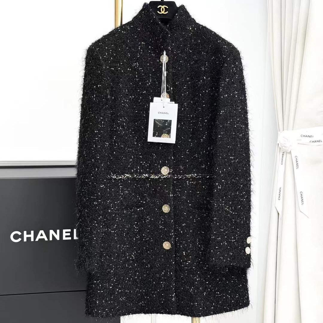 99新 Chanel/香奈儿 36码22A爆款黑金细闪软呢外套