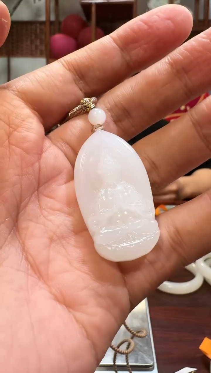 【闪购商品】和田玉吊坠未镶嵌1340白玉观音