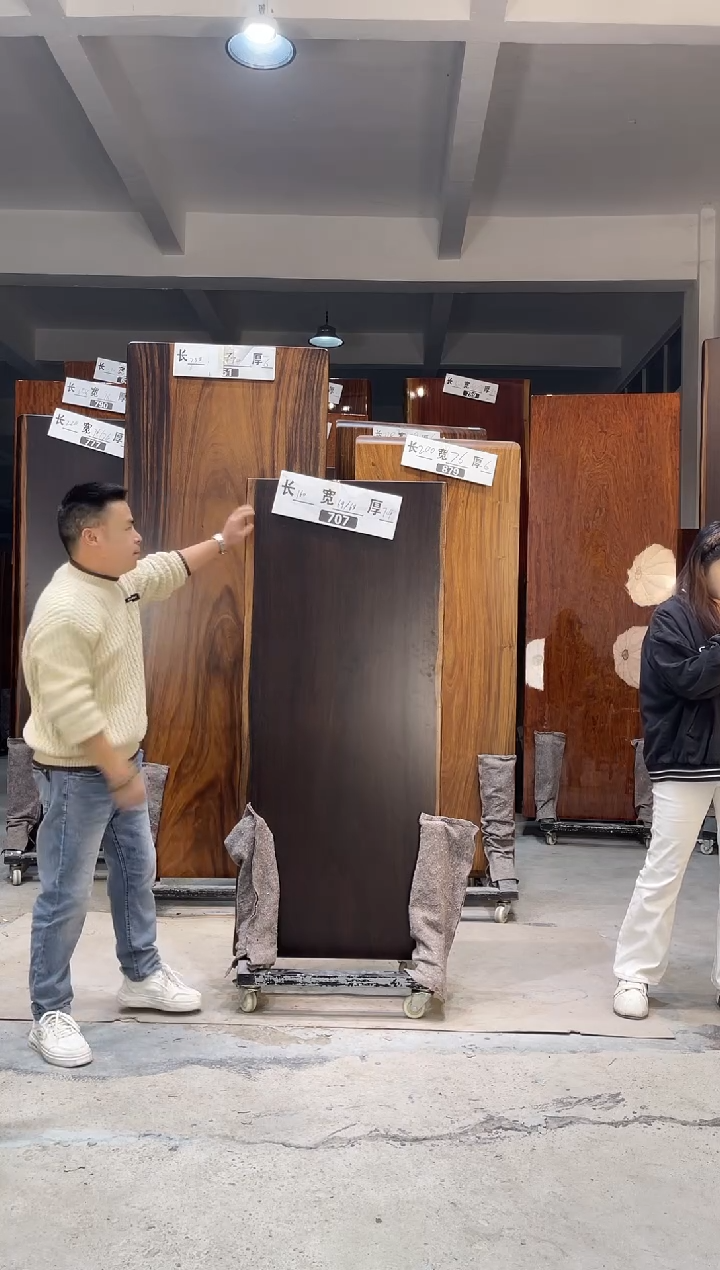 木（非红木类）707刚果黑檀160*69*68*7.4