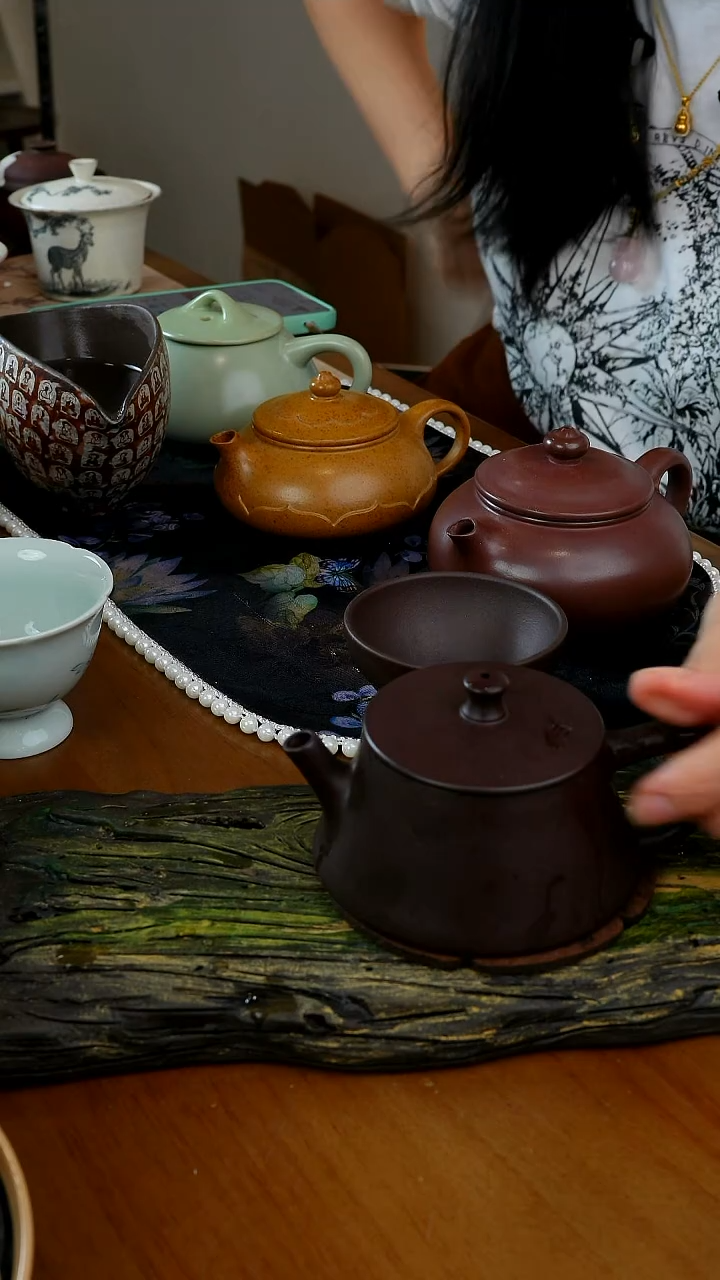 茶瓷物语设计师款平底壶