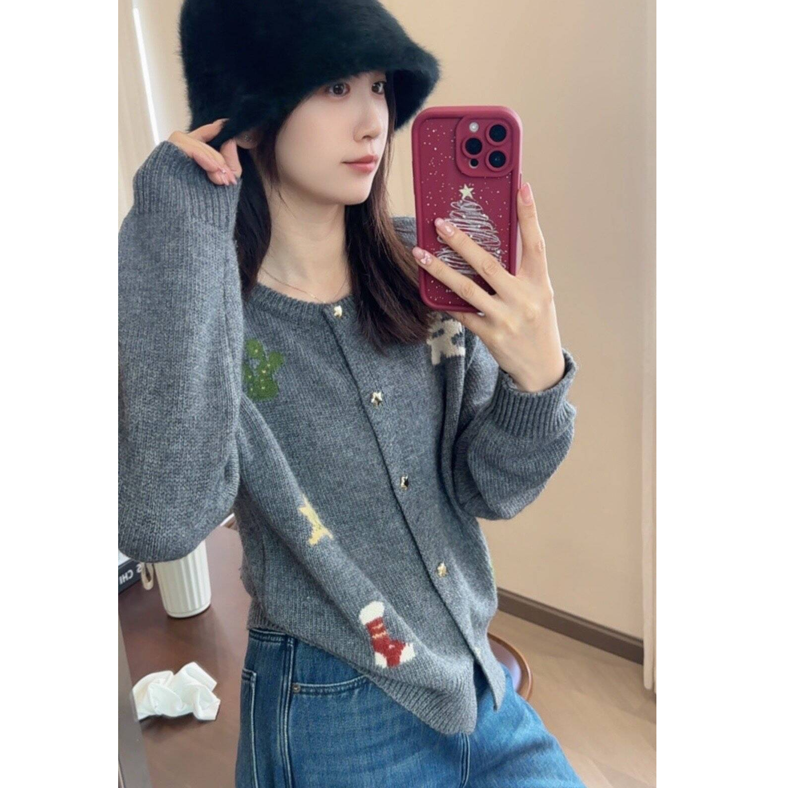 Y.M | 新年礼 氛围感韩系设计感浣熊系列开衫毛衣4178