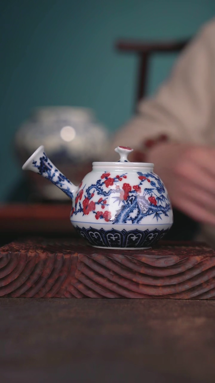 【闪购商品】阳春白雪釉里红就是好