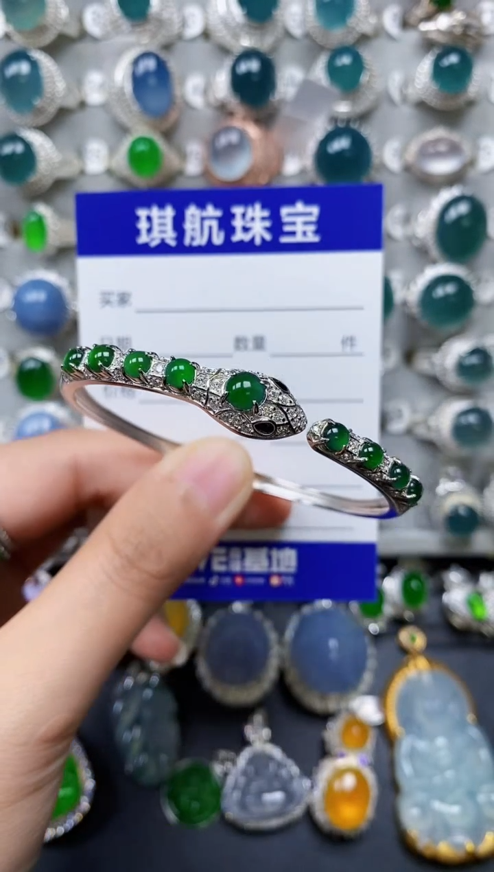 【闪购商品】翡翠手镯银S925镶嵌0098