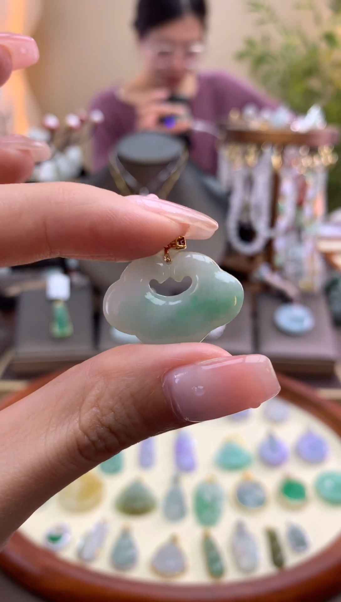 【闪购商品】翡翠颈饰18K金镶嵌如意锁