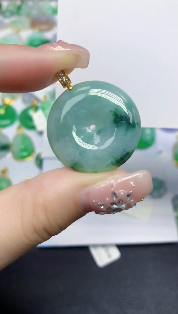 颈饰未镶嵌翡翠天然缅甸翡翠A货翡翠百元以上9元证书费自理