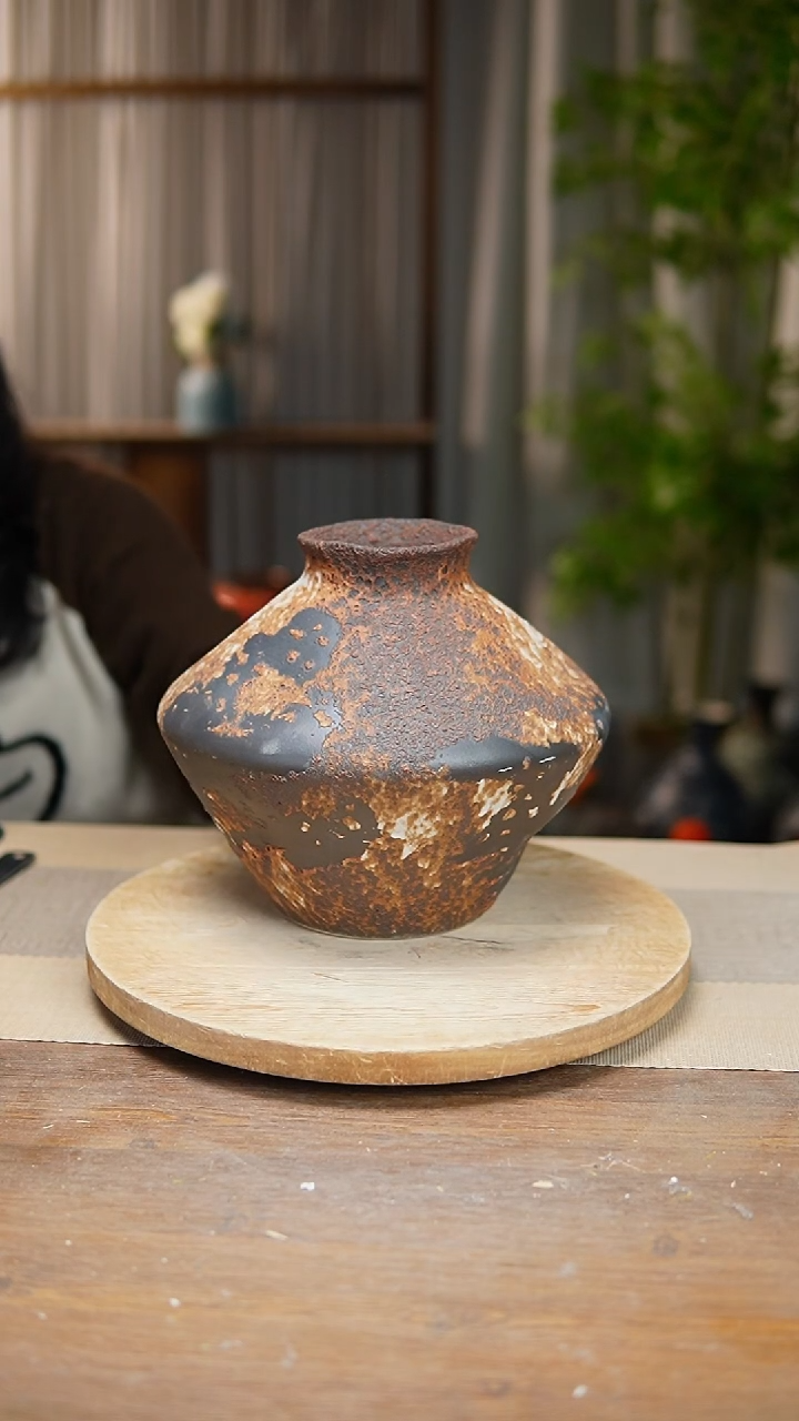 【闪购商品】陶瓷   花器诧寂棕飞碟  