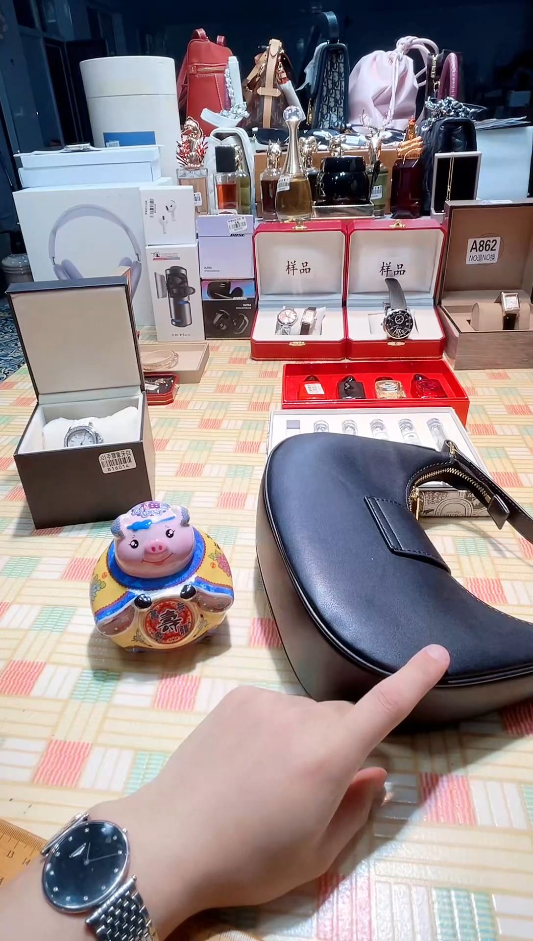 瓷片瓷器 库房到期 全部地板价@@1