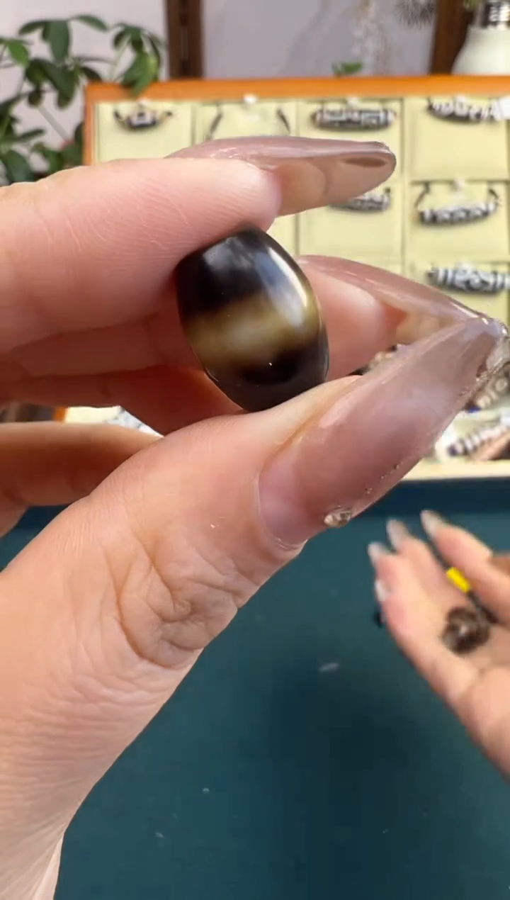 【闪购商品】玛瑙/玉髓吊坠(不含链)未镶嵌151.(微瑕随机发货)