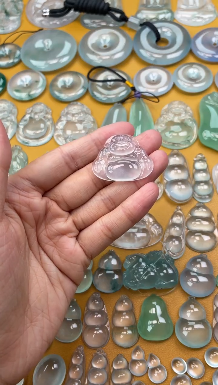 吊坠(不含链)未镶嵌翡翠17 佛公 25.9 32.2 4.7