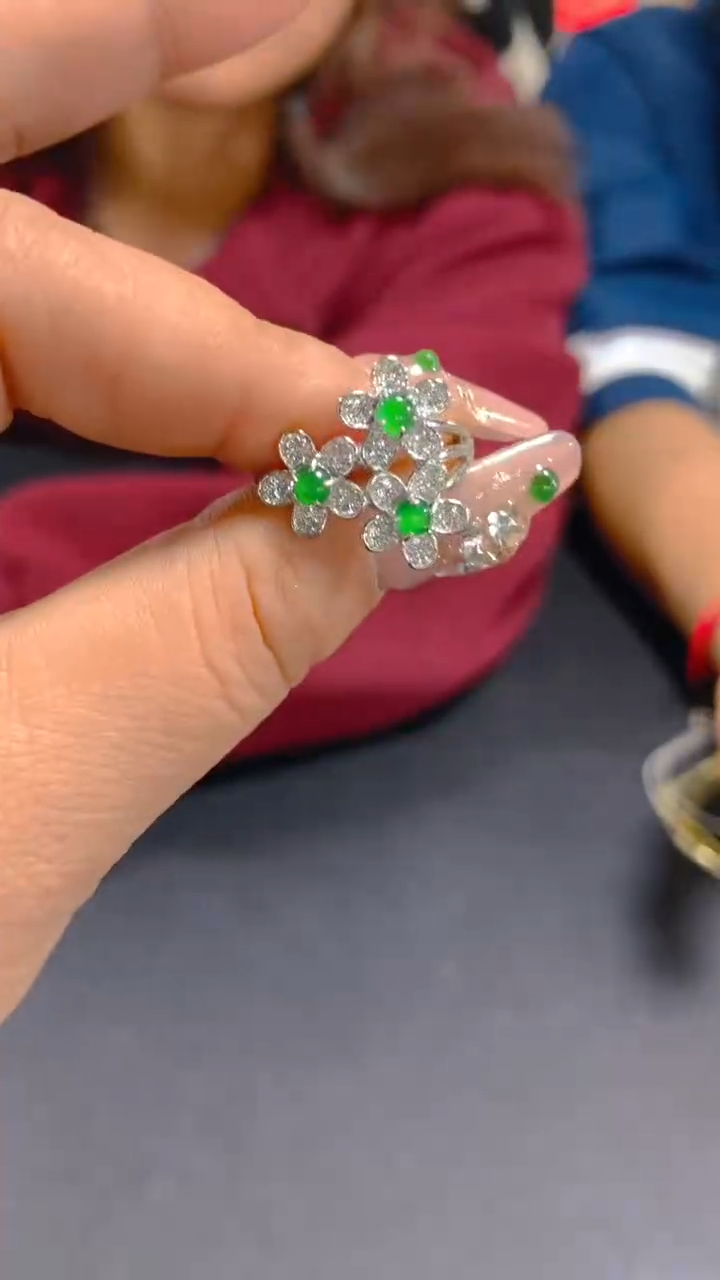 【闪购商品】翡翠戒指未镶嵌0783037690