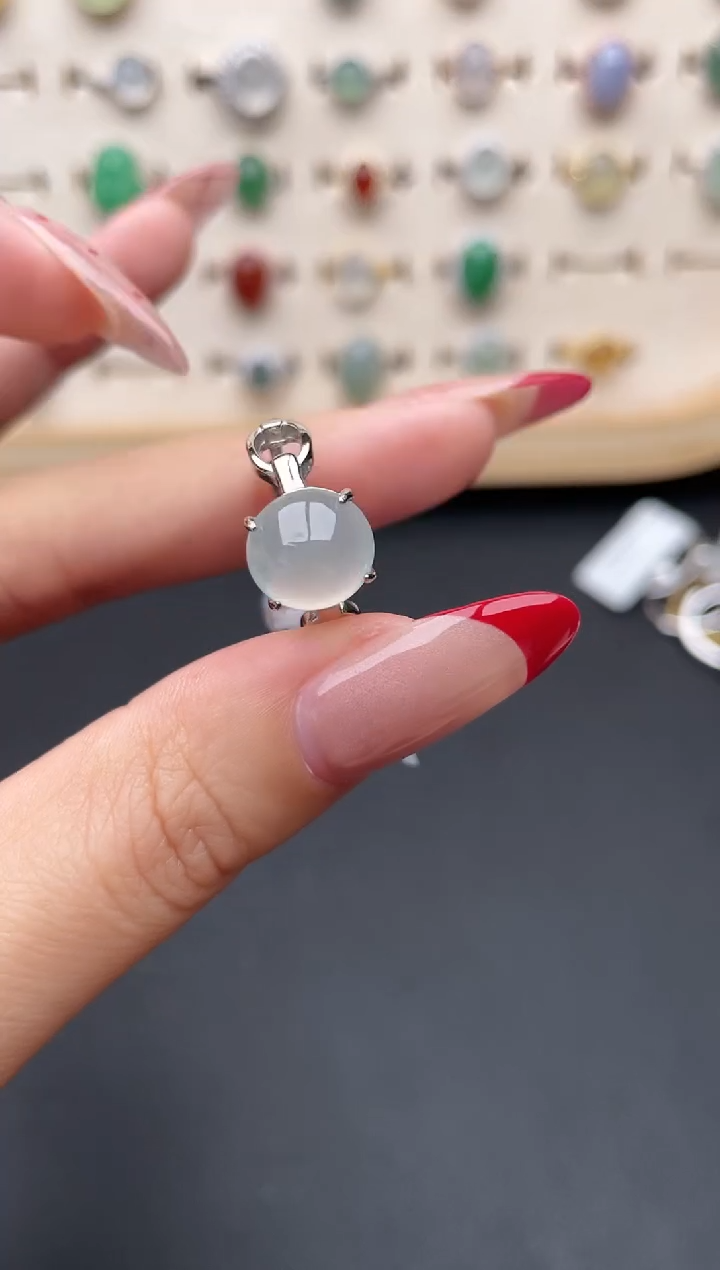 【闪购商品】翡翠戒指银S925镶嵌一物一证一礼盒