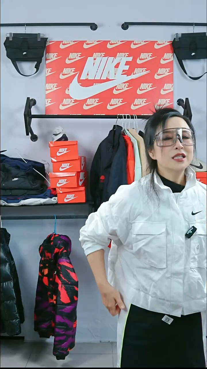 881闪购编码Nike/Jordan运动衣以直播间过款为准尺码L