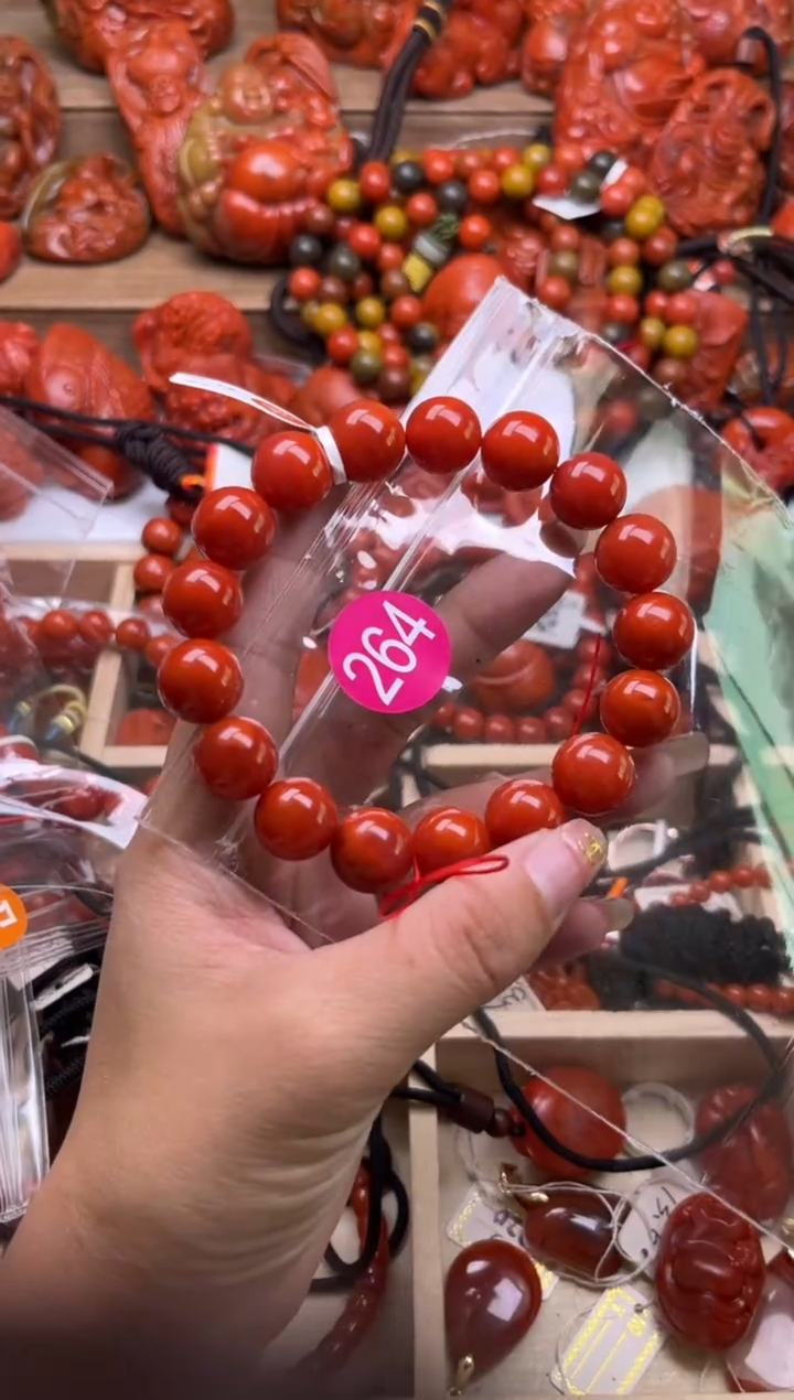 【闪购商品】南红玛瑙珠宝奇石未镶嵌264-13+