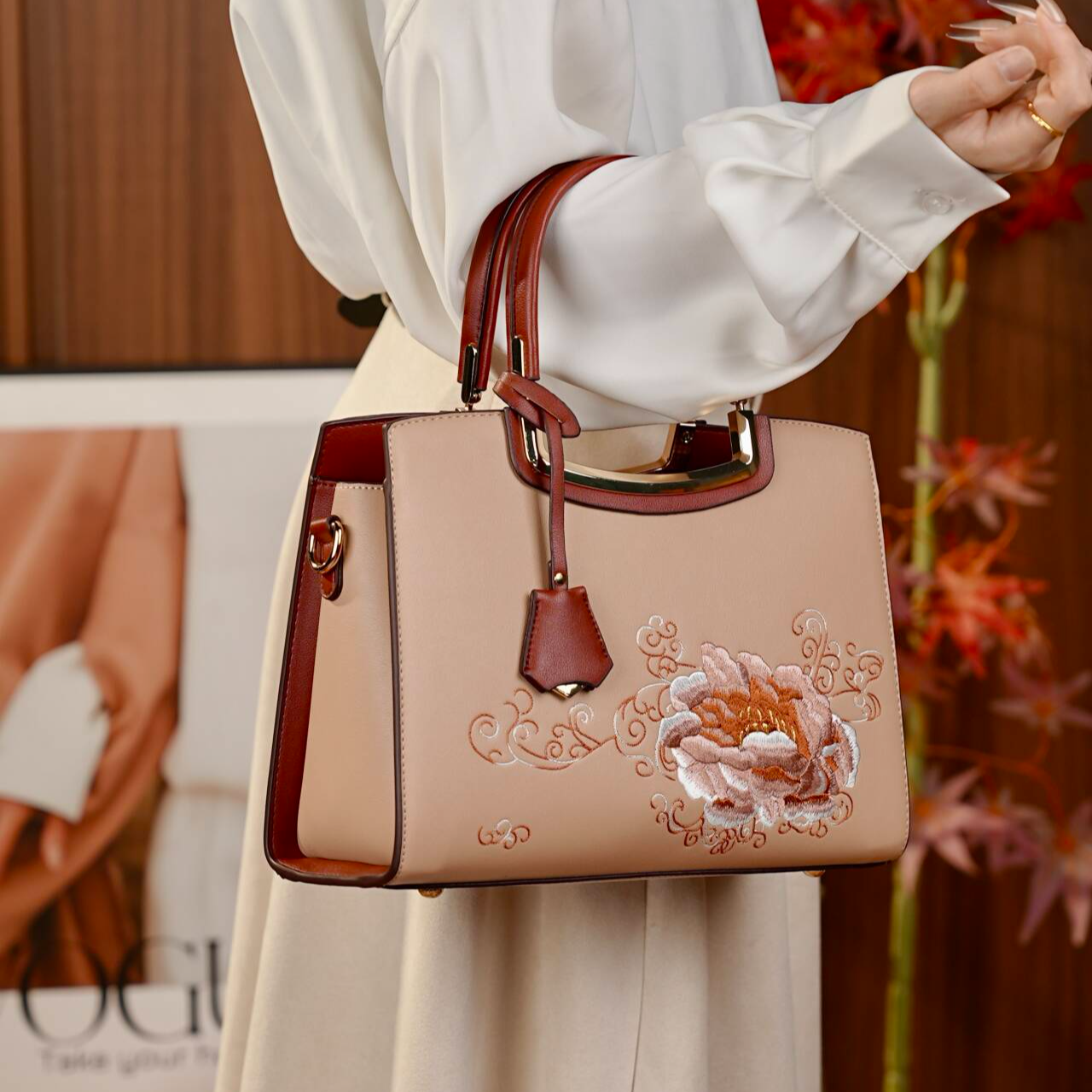 牡丹花中国风刺绣女士包包妈妈款新中式手提包气质送老婆生日礼物