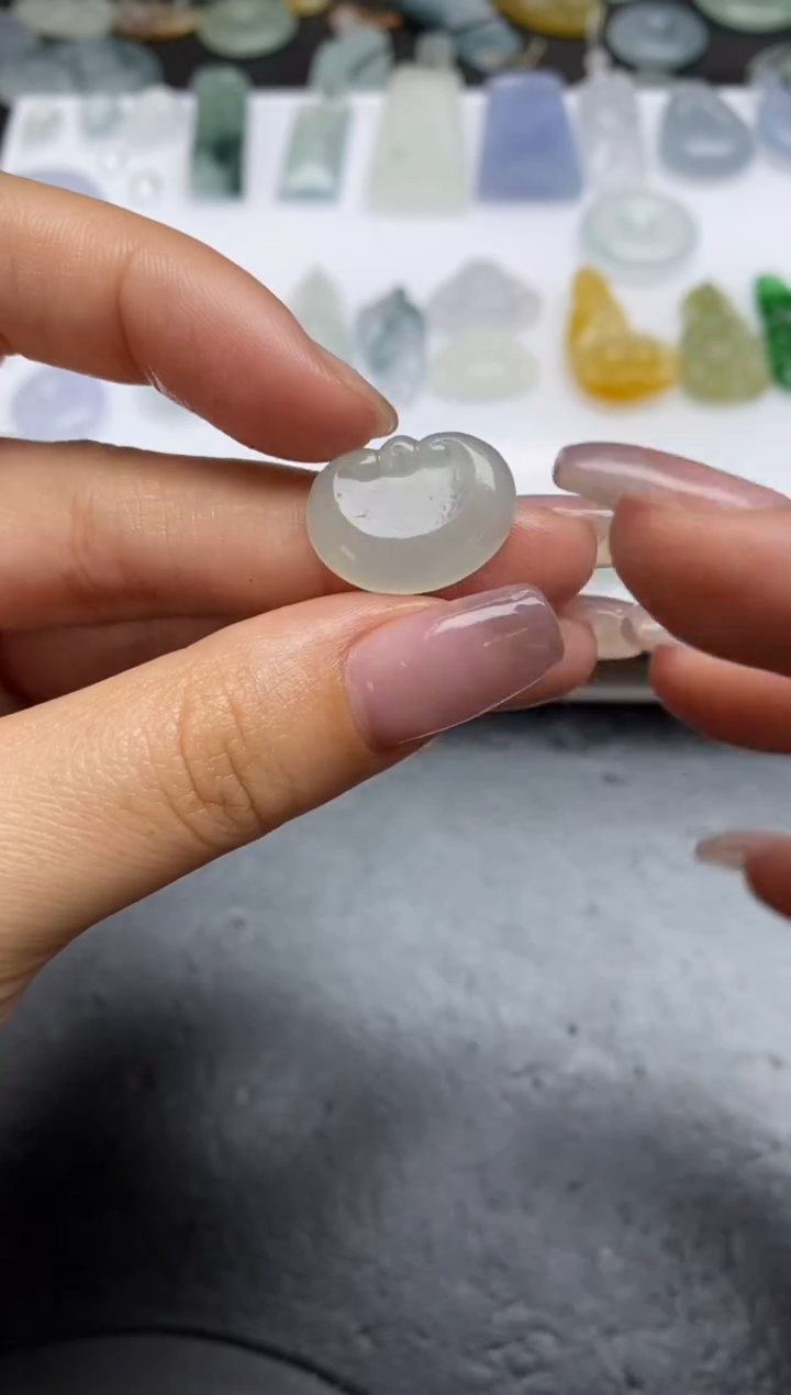 【闪购商品】定制翡翠未镶嵌翡翠毛货~